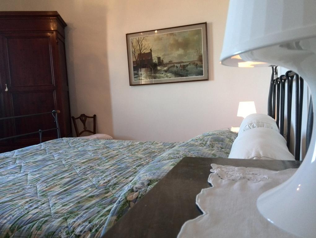 Ferienwohnung Casa Ricciardi Chianni Exterior foto